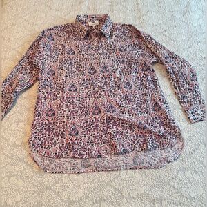 New with Tags Pomegranate Women’s Button Down Shirt Small